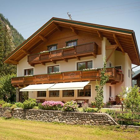 Leo Appartements Mayrhofen Dış mekan fotoğraf